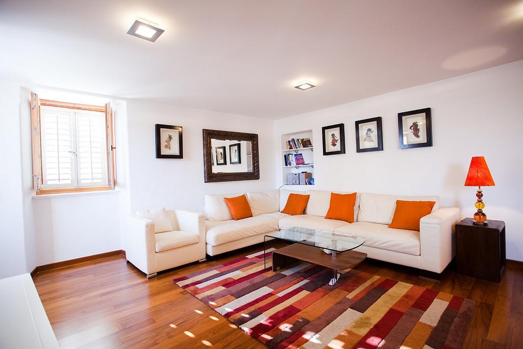 Peristil Apartment Split Buitenkant foto